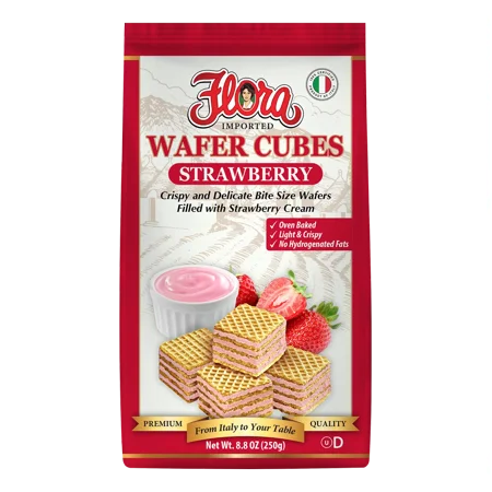 Strawberry Wafer Cubes · Galletas