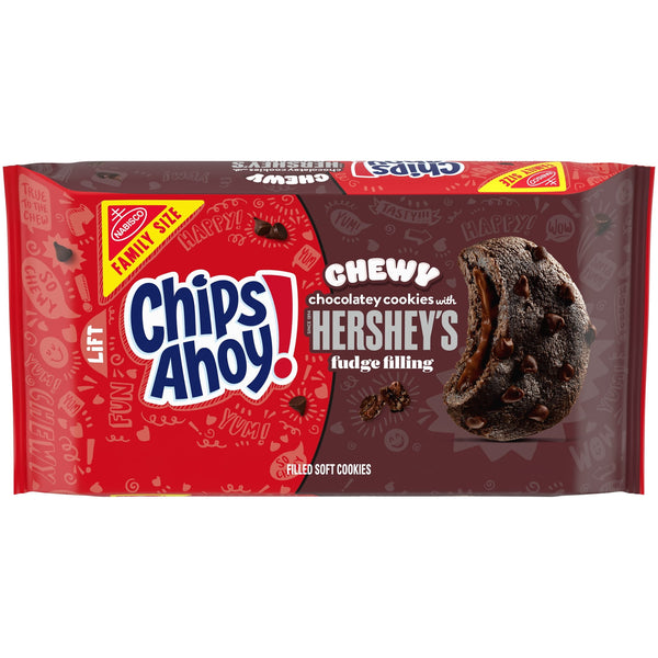 AHOY! Hershey's Fudge Filled Soft Fudgy Chocolate Chip · Galletas · 421 g · tamaño familiar