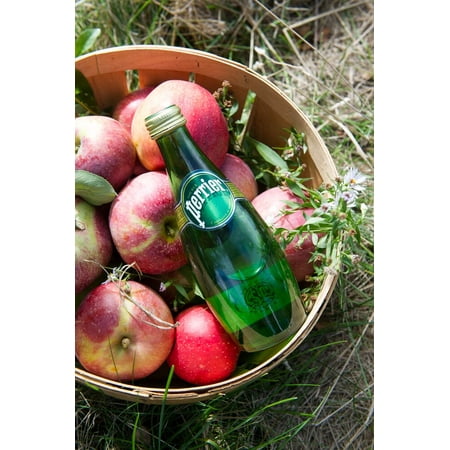 Sparkling Apple Cinnamon Mocktail by Perrier · Bebida